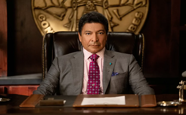 Gil Birmingham Face